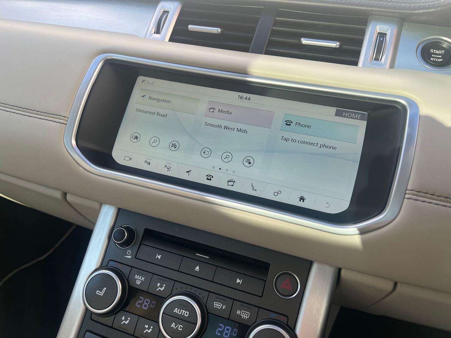 2018 LAND ROVER RANGE ROVER EVOQUE 2018 LAND ROVER RANGE ROVER EVOQUE