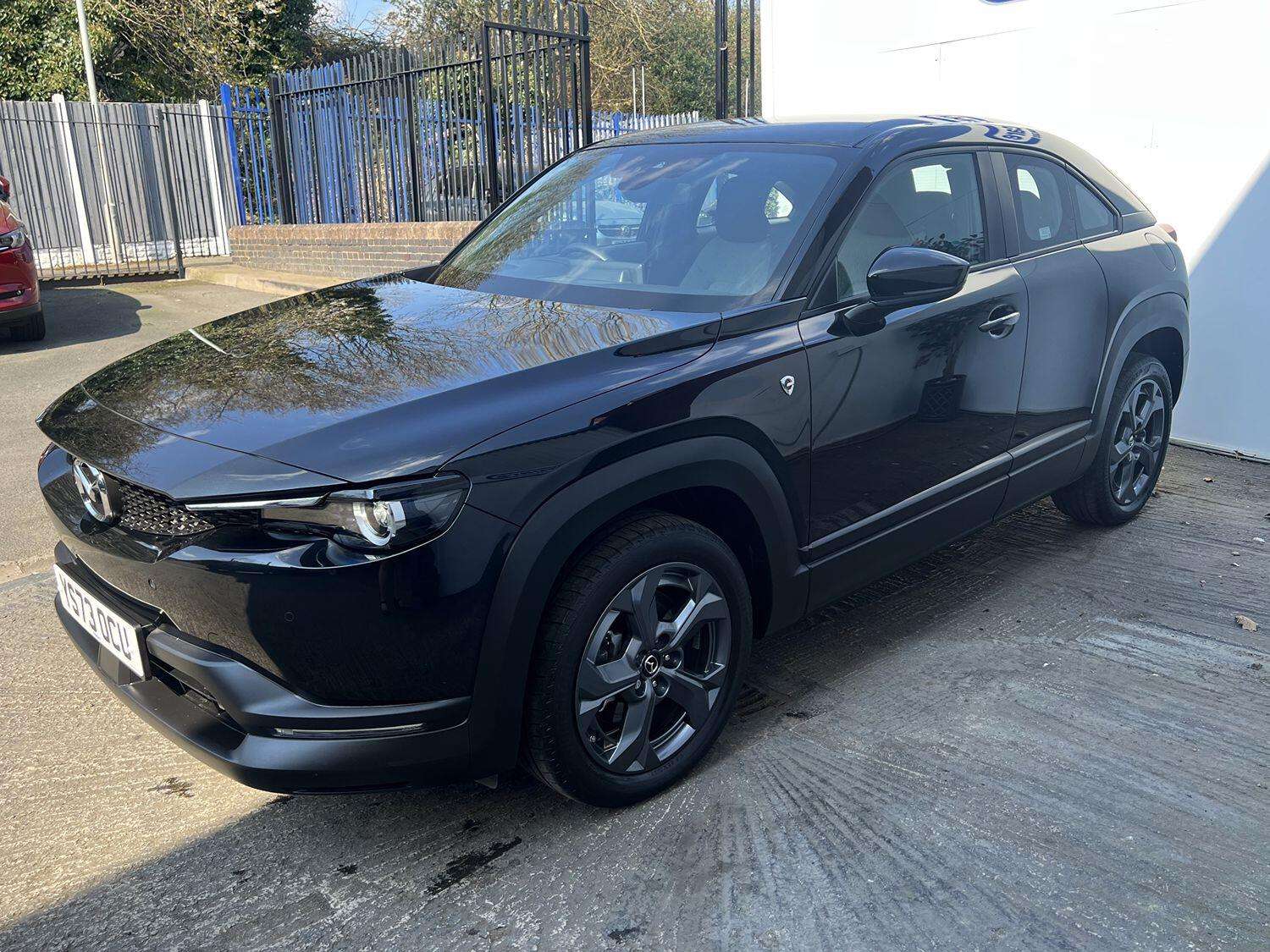 2024 MAZDA MX-30 2024 MAZDA MX-30