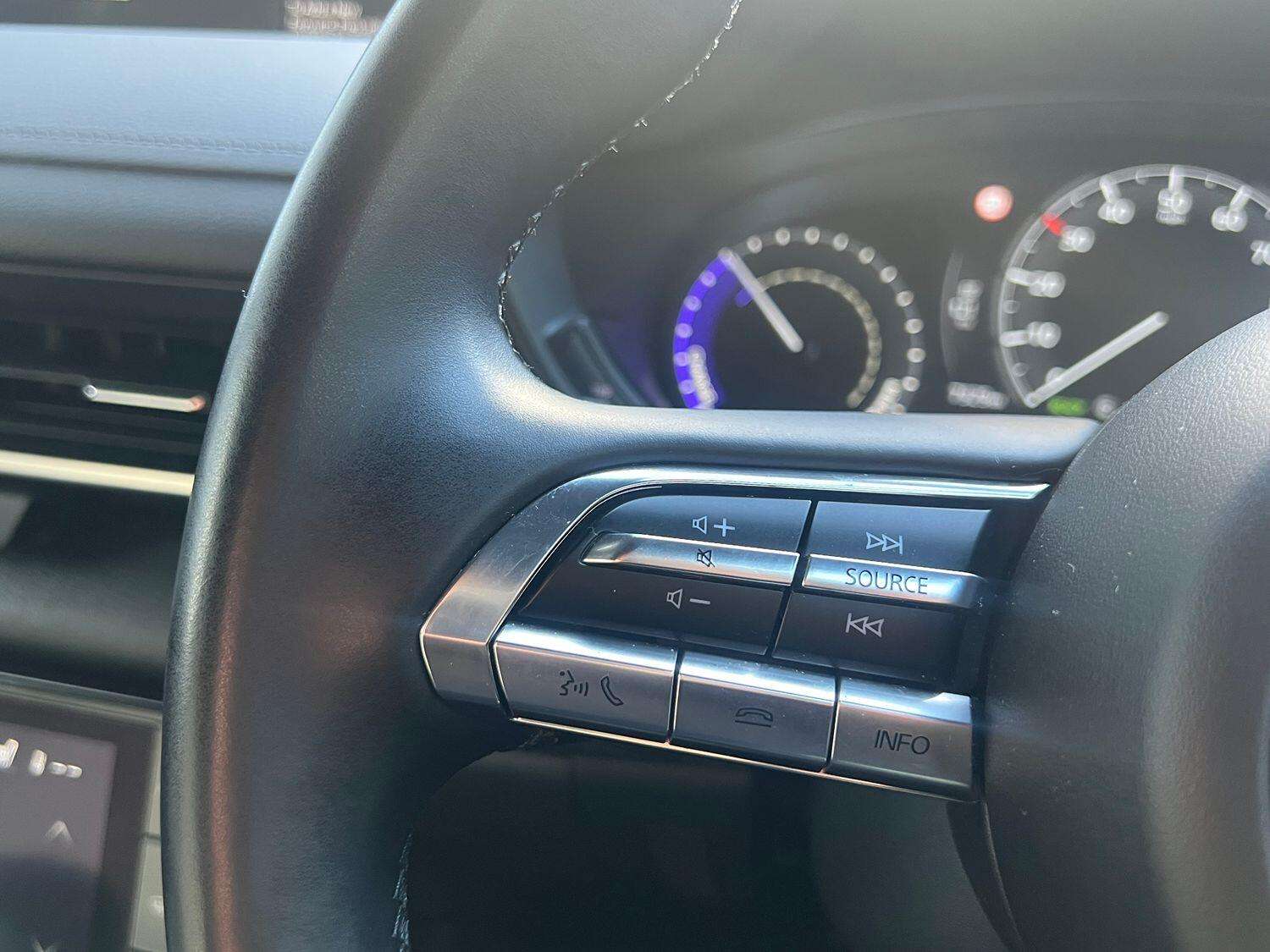 2022 MAZDA MX-30 2022 MAZDA MX-30