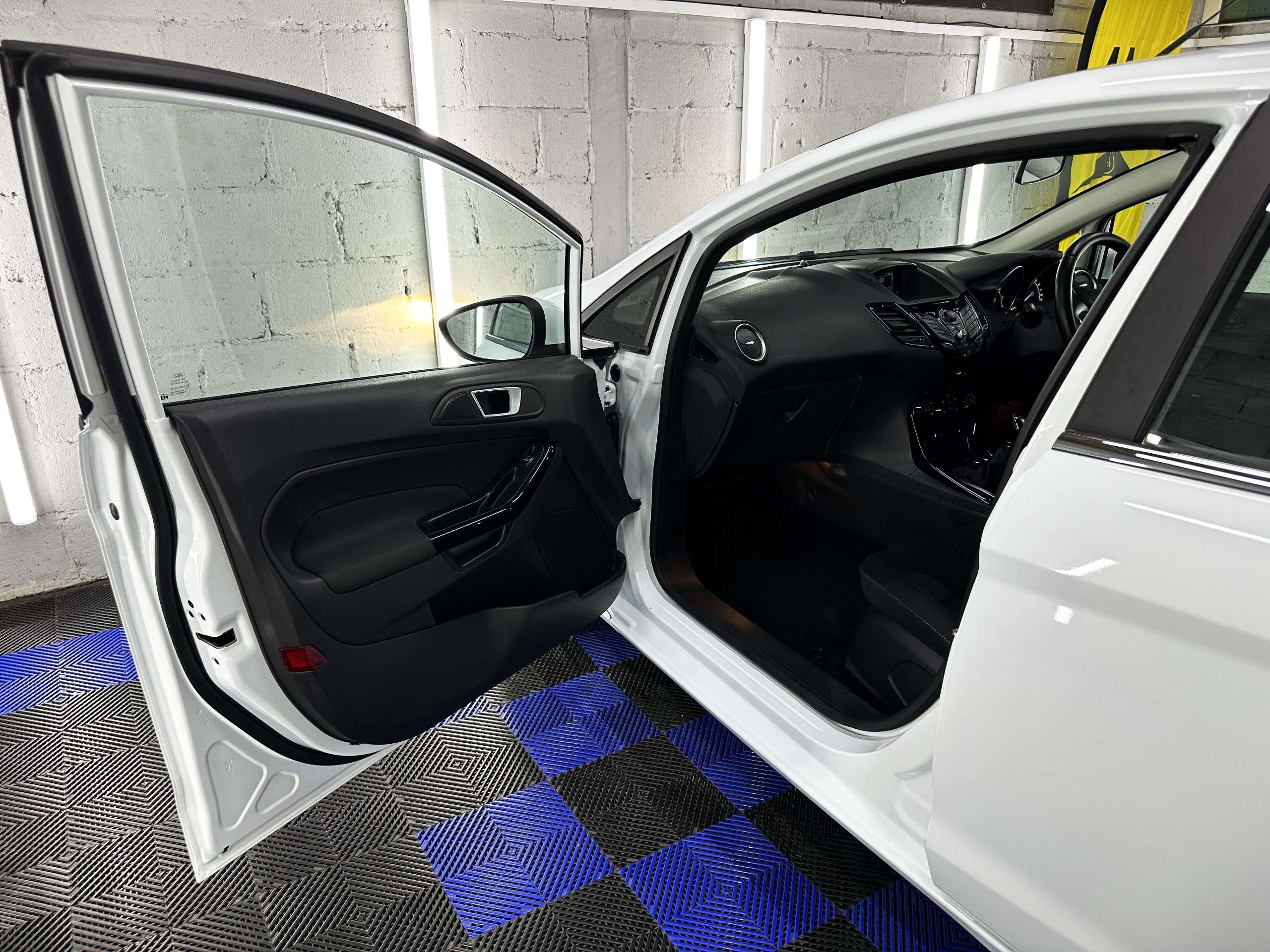 2014 FORD FIESTA 2014 FORD FIESTA