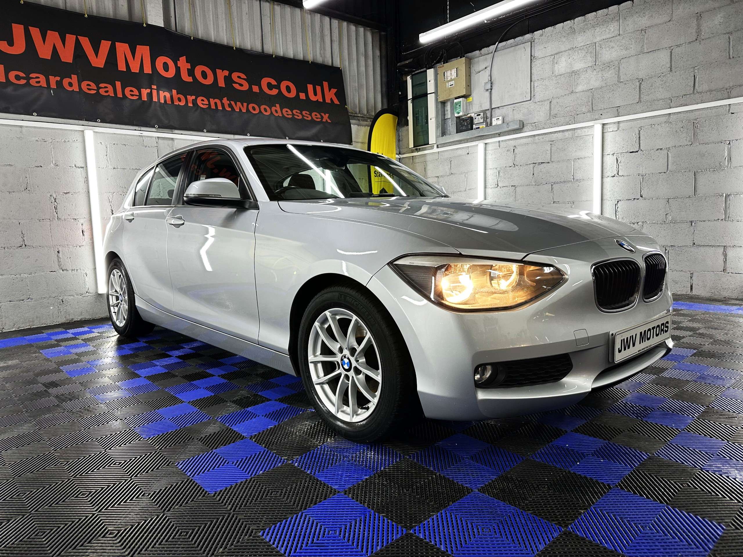 2012 BMW 1 SERIES 2012 BMW 1 SERIES