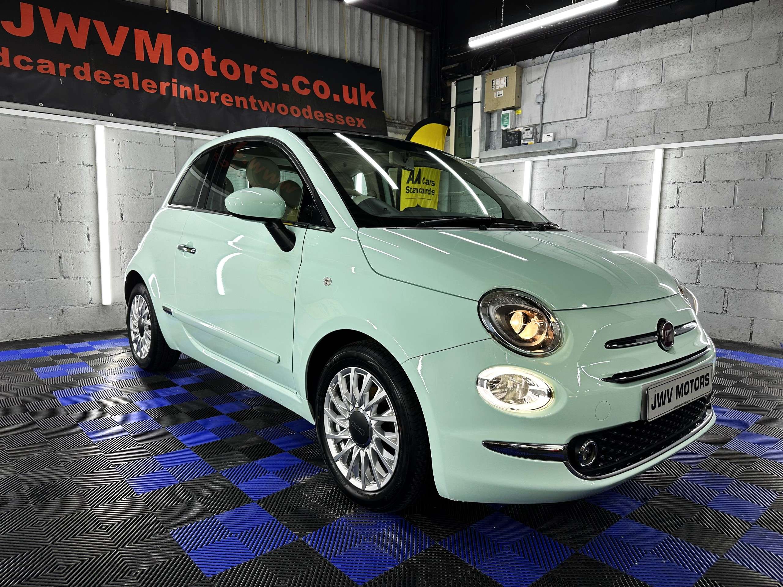 2016 FIAT 500 2016 FIAT 500