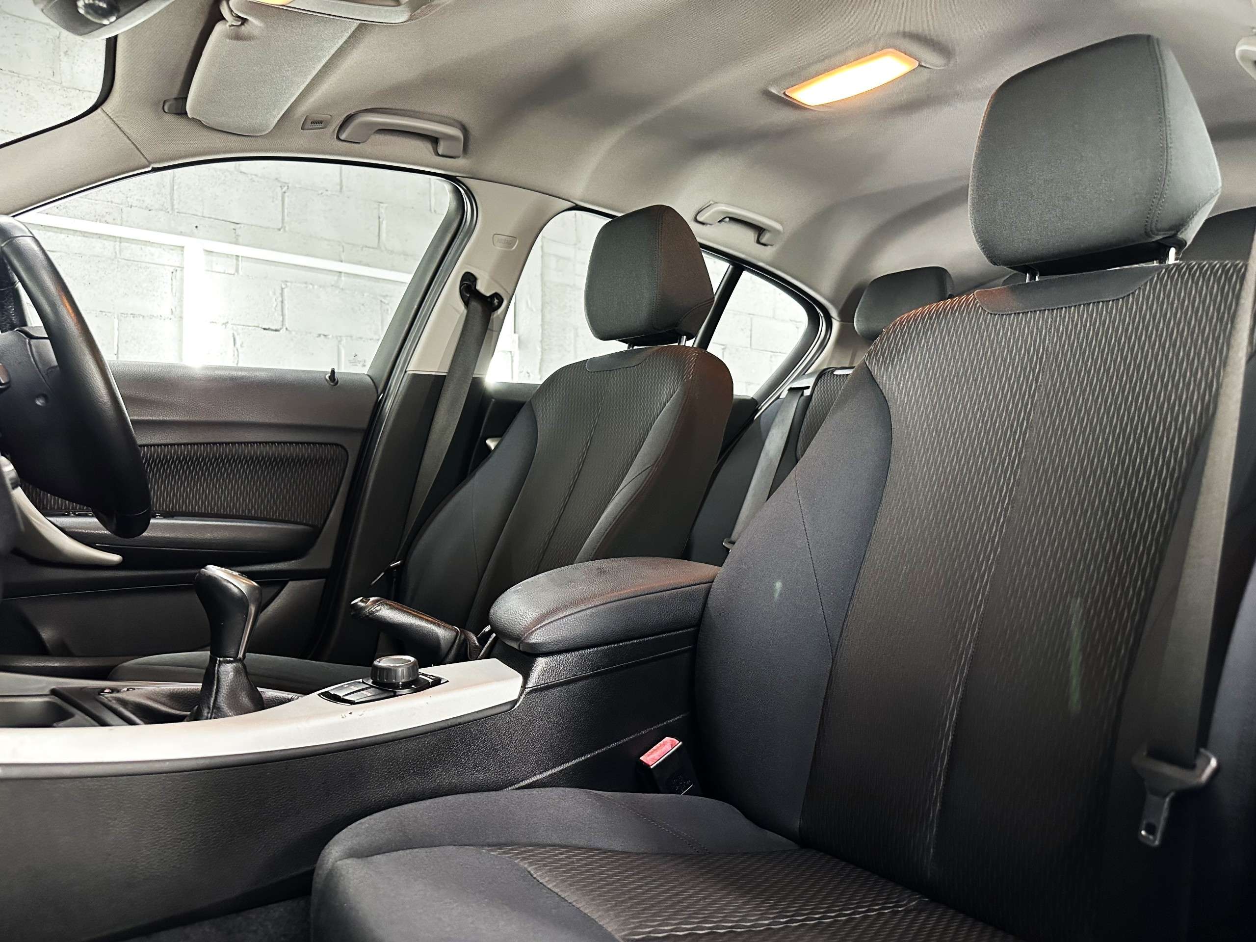 2012 BMW 1 SERIES 2012 BMW 1 SERIES