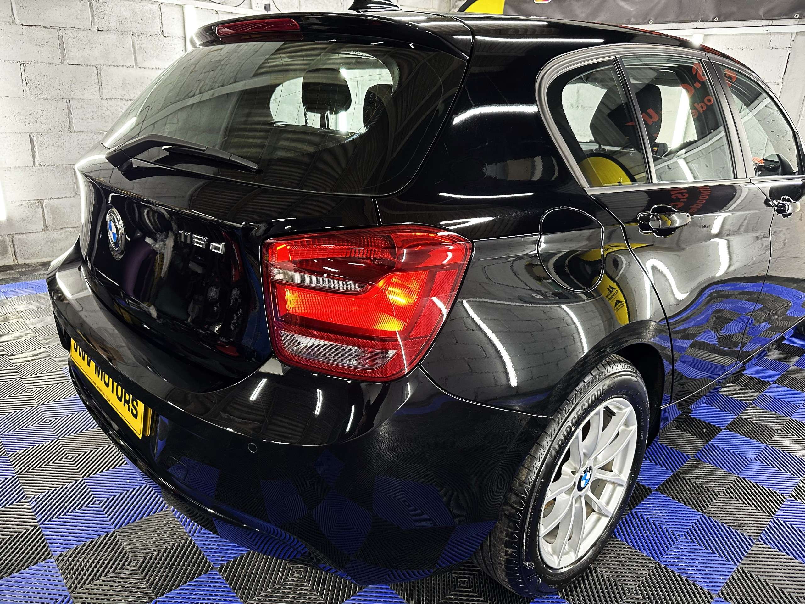 2012 BMW 1 SERIES 2012 BMW 1 SERIES