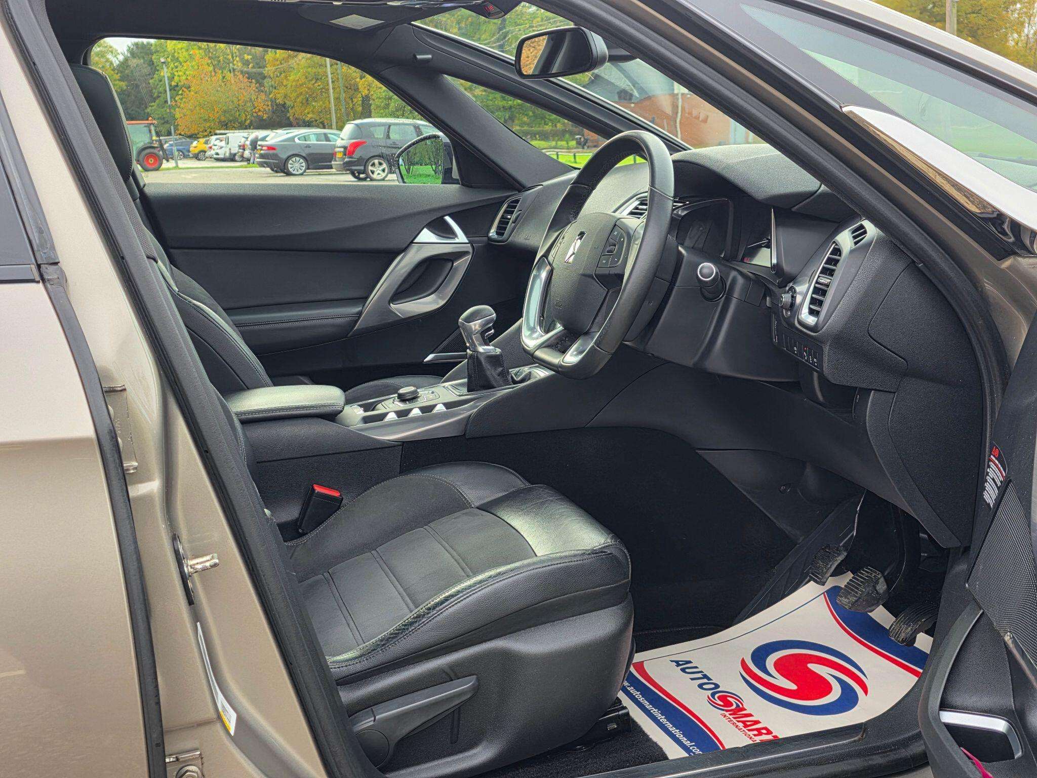 2015 CITROEN DS5 2015 CITROEN DS5