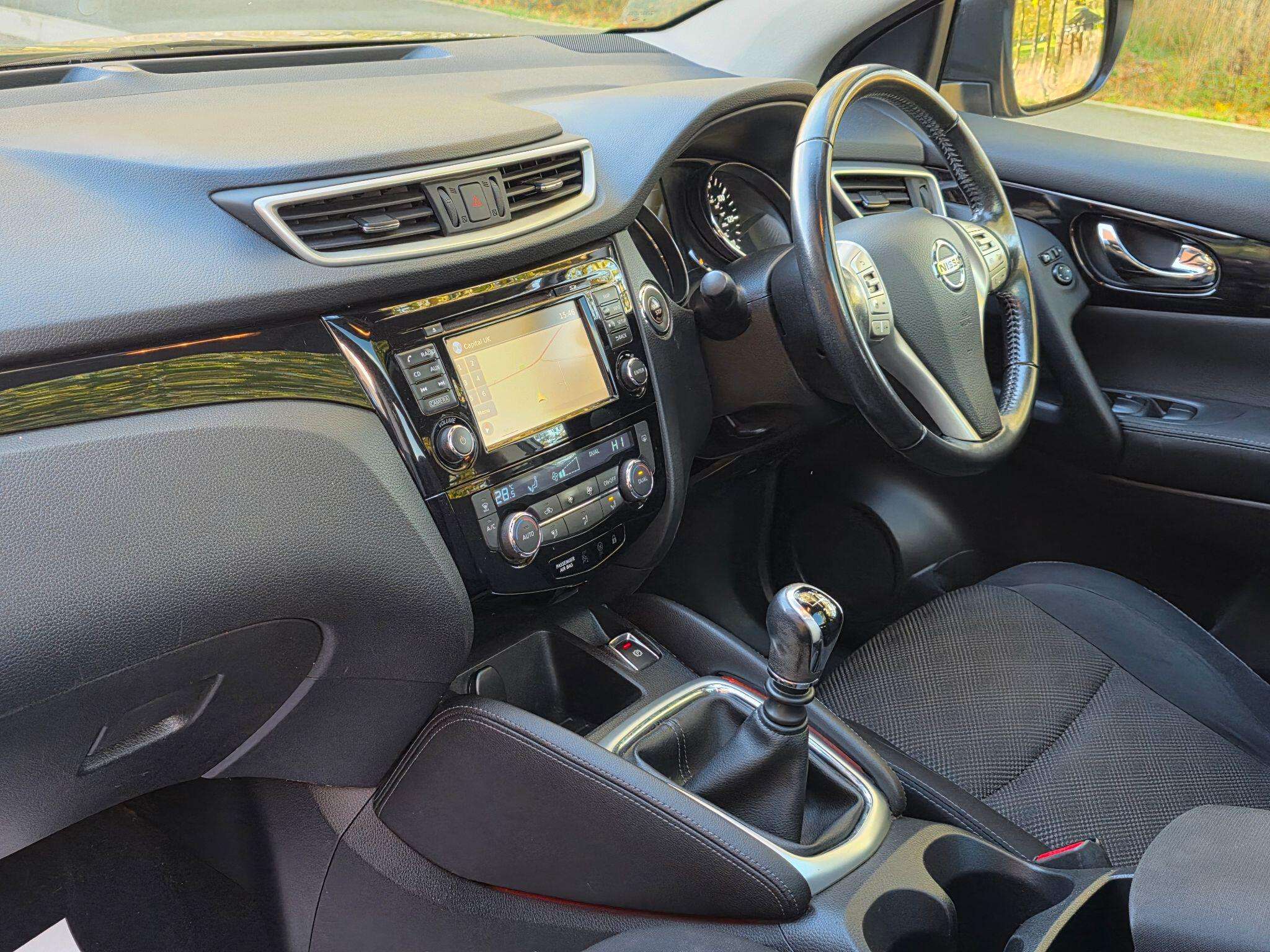 2015 NISSAN QASHQAI 2015 NISSAN QASHQAI