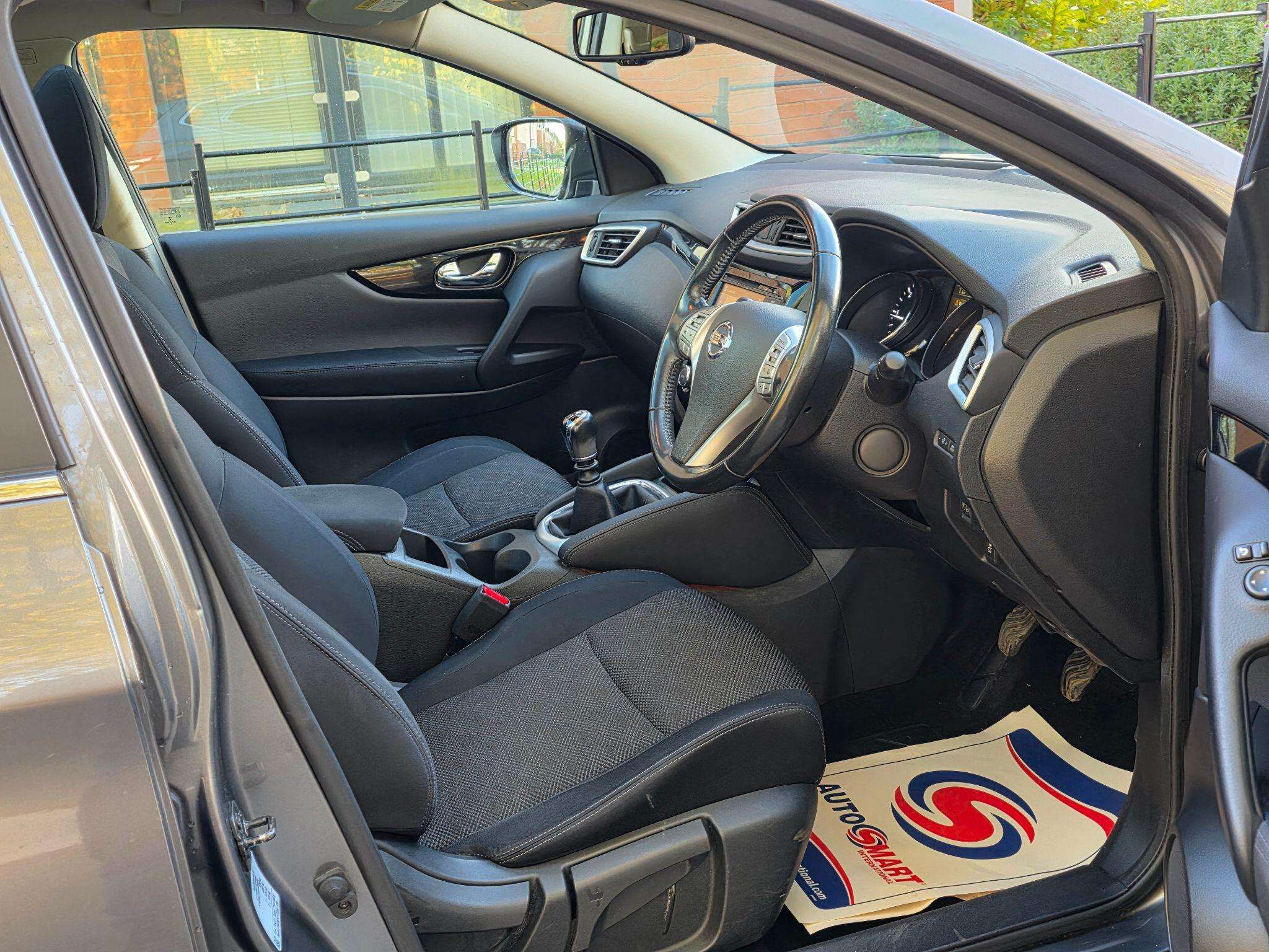 2015 NISSAN QASHQAI 2015 NISSAN QASHQAI