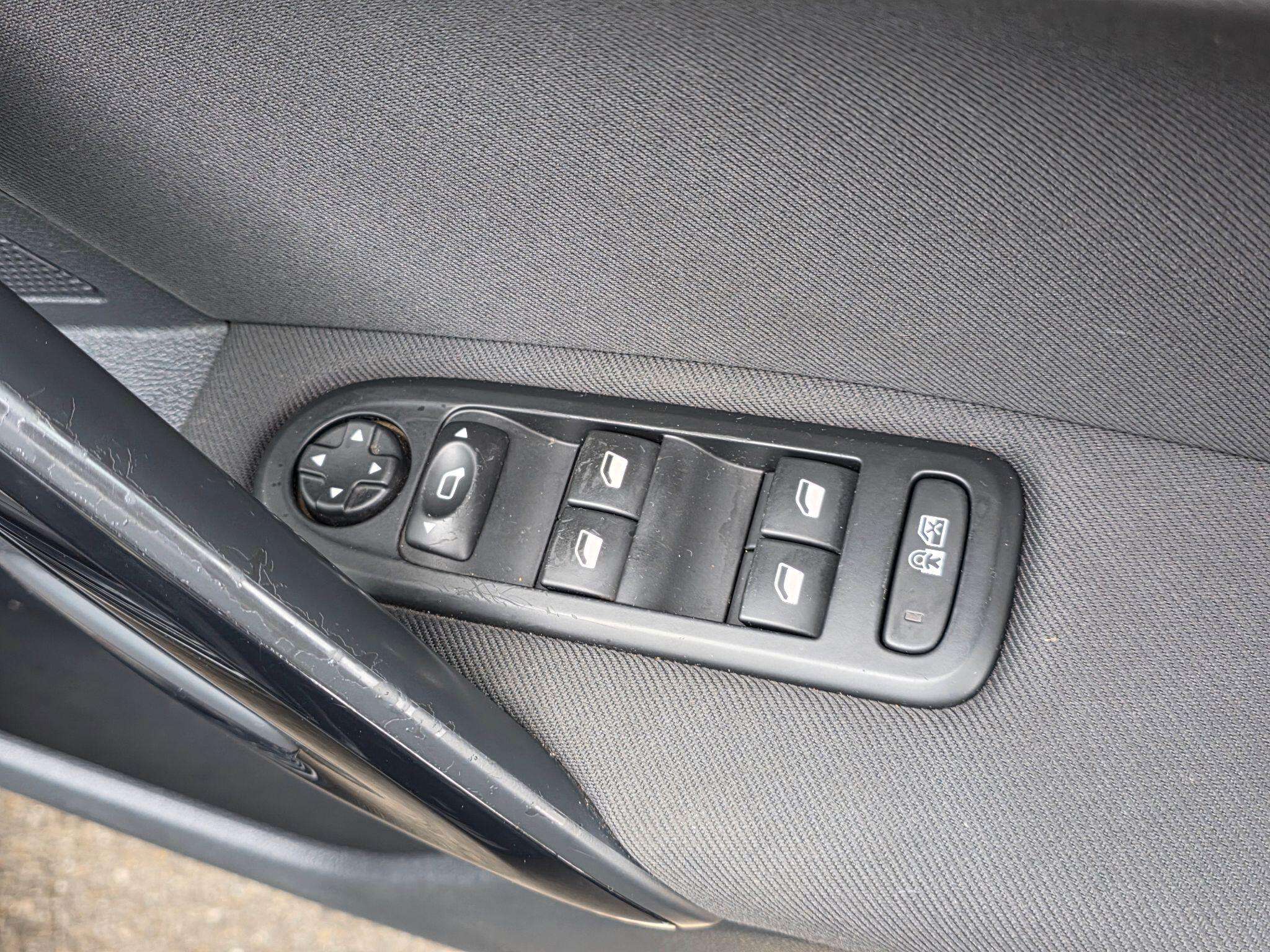 2013 PEUGEOT 508 SW 2013 PEUGEOT 508 SW