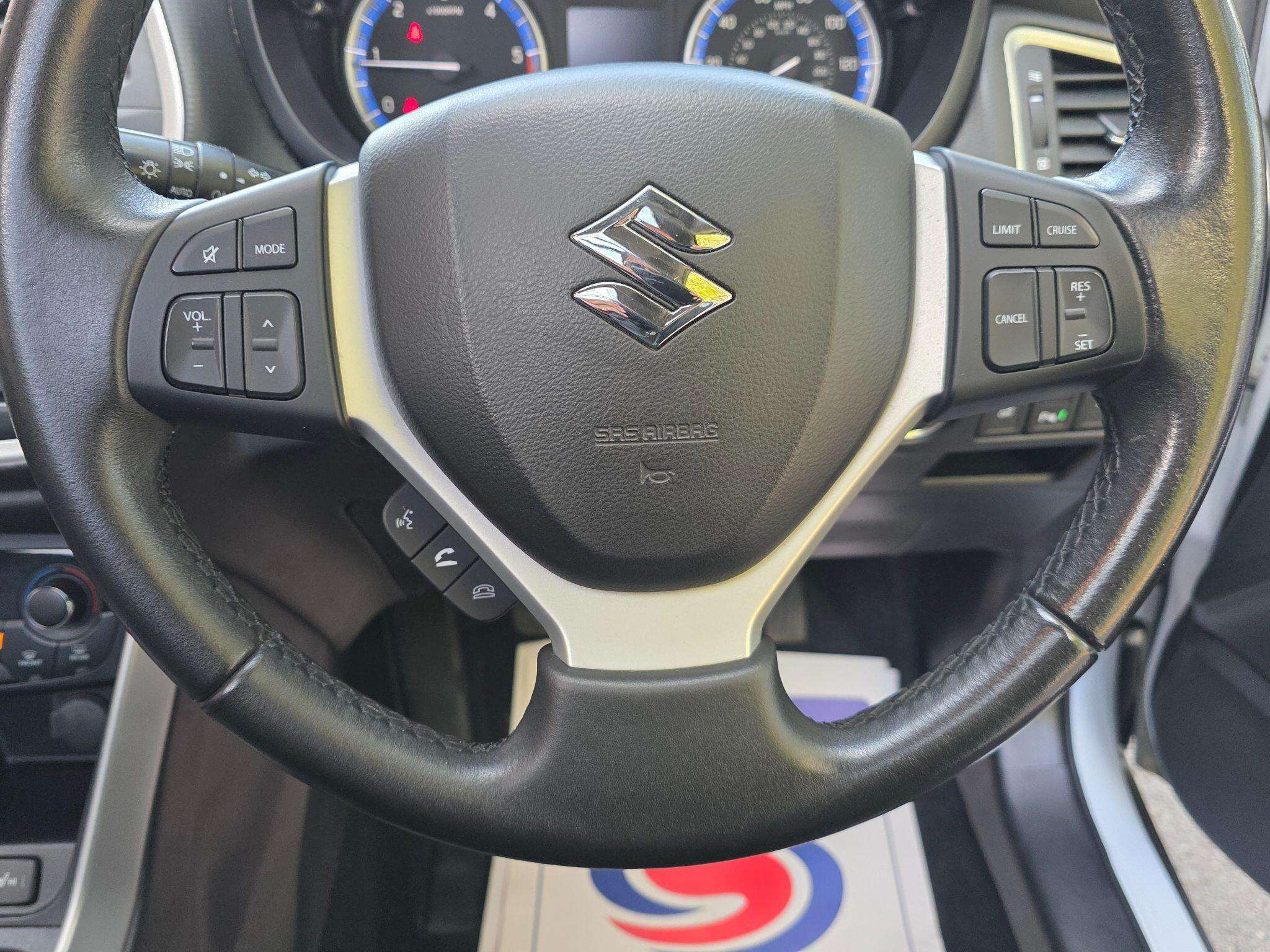 2016 SUZUKI SX4 S-CROSS 2016 SUZUKI SX4 S-CROSS