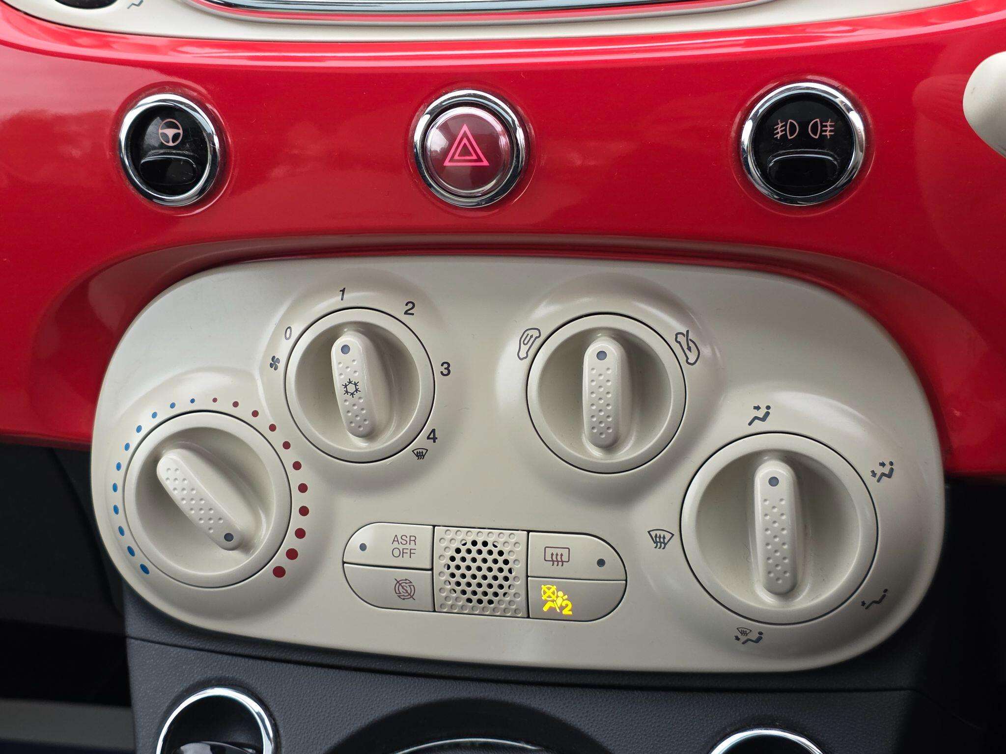 2015 FIAT 500 2015 FIAT 500