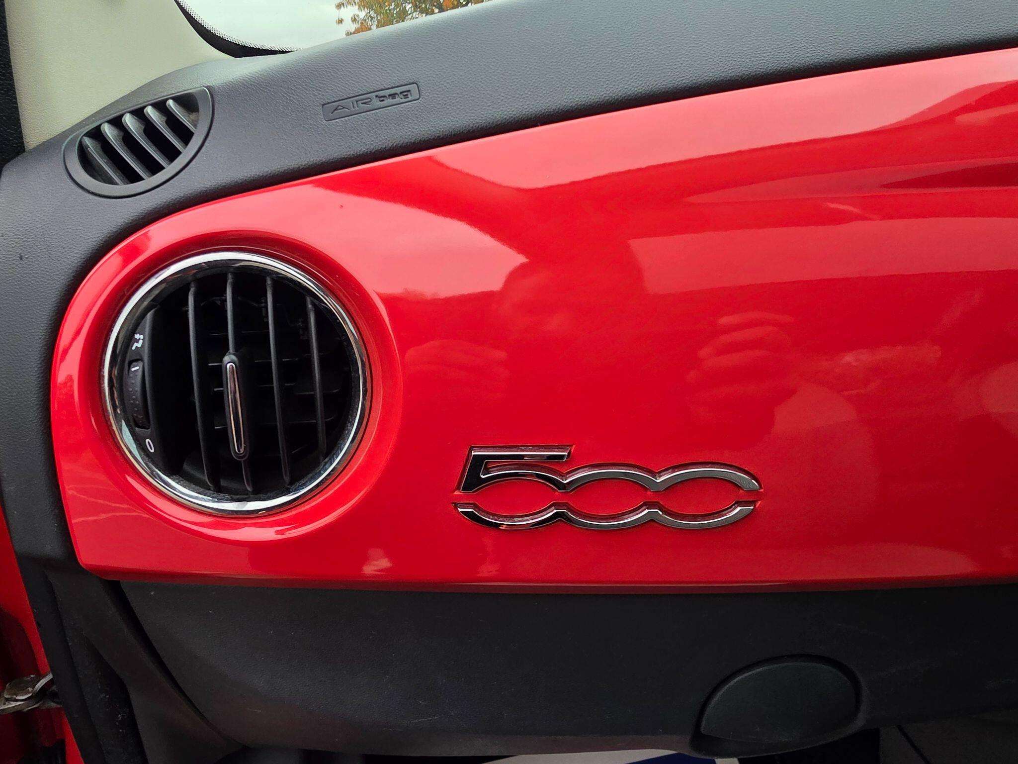 2015 FIAT 500 2015 FIAT 500