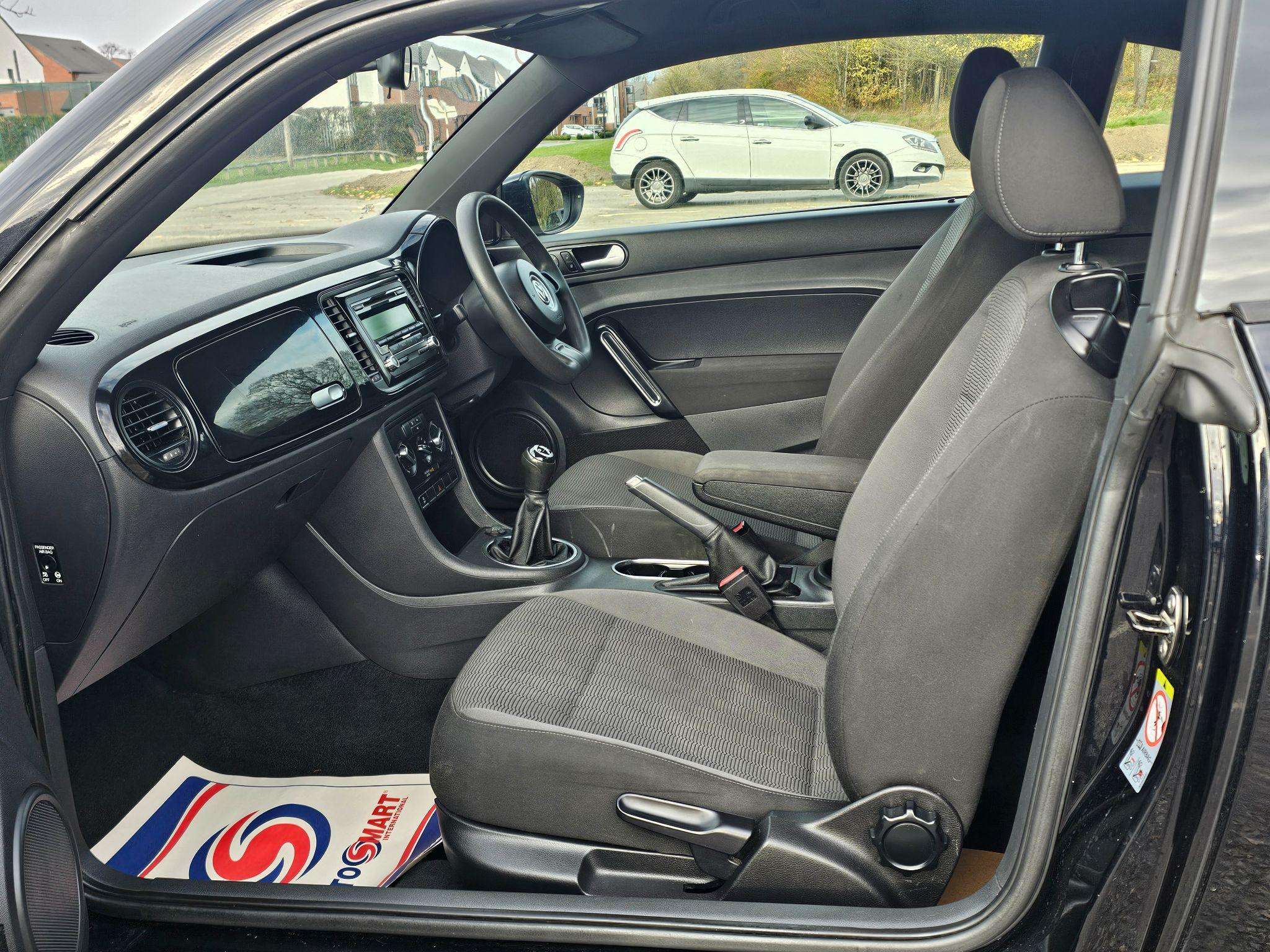 2014 VOLKSWAGEN BEETLE 2014 VOLKSWAGEN BEETLE