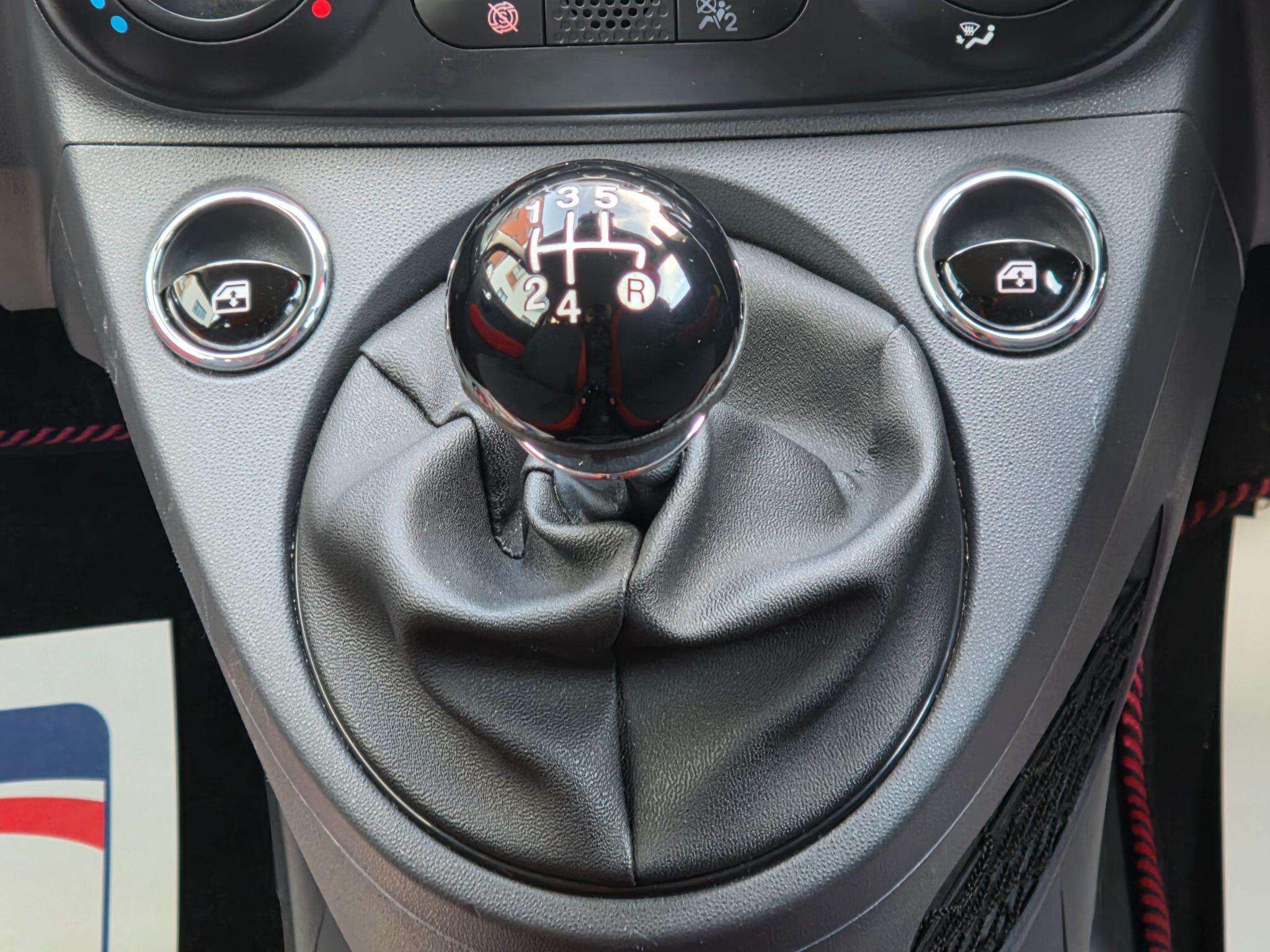 2016 FIAT 500 2016 FIAT 500