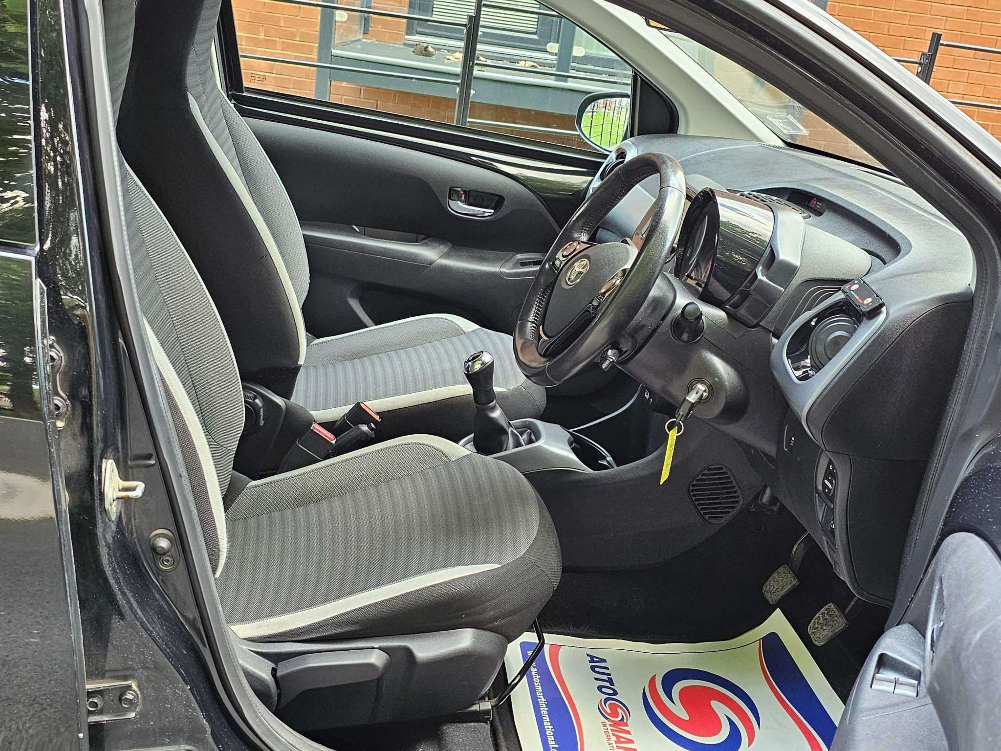 2018 TOYOTA AYGO 2018 TOYOTA AYGO