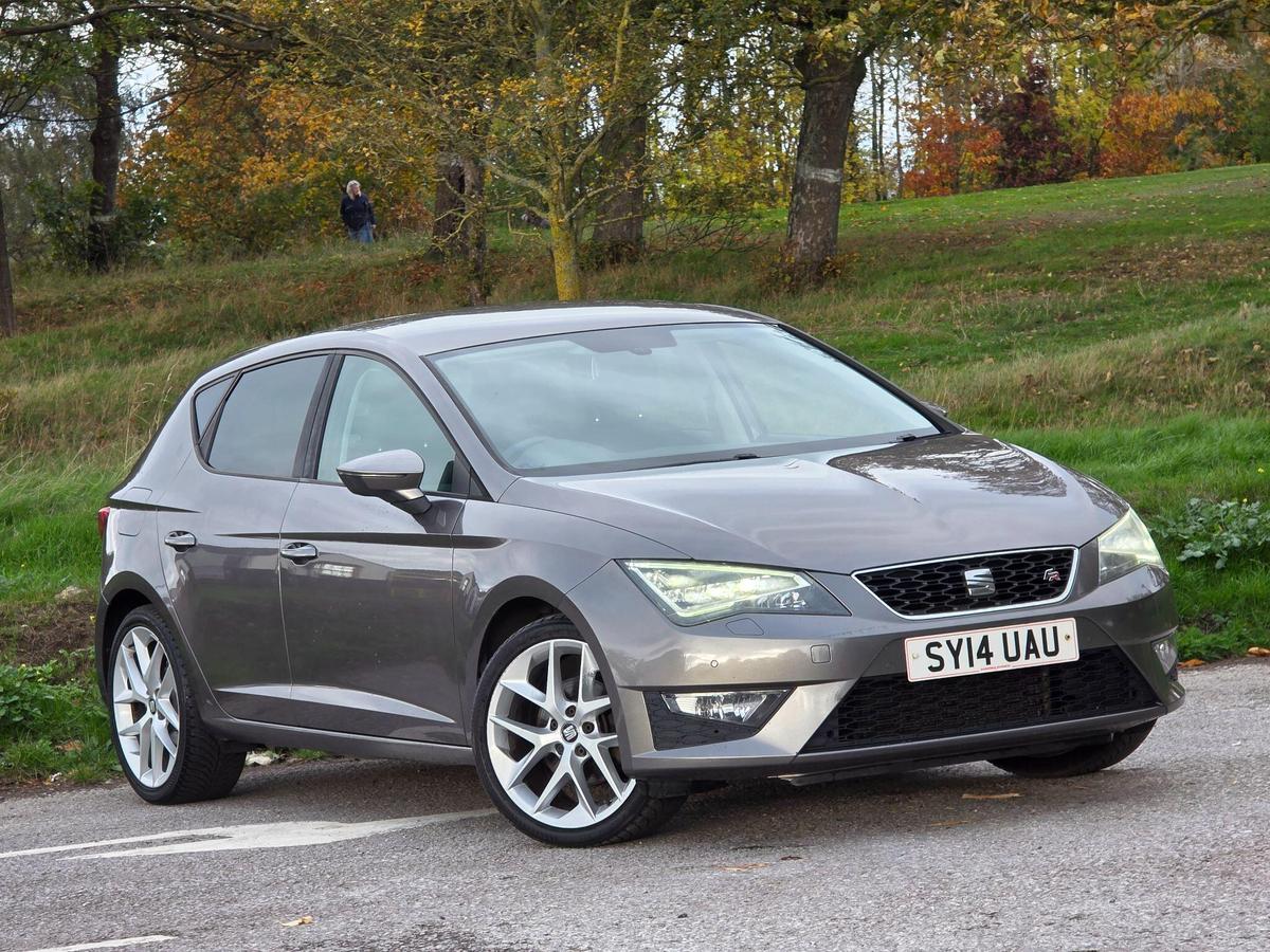 Check out this Seat Leon 2014 Petrol Manual