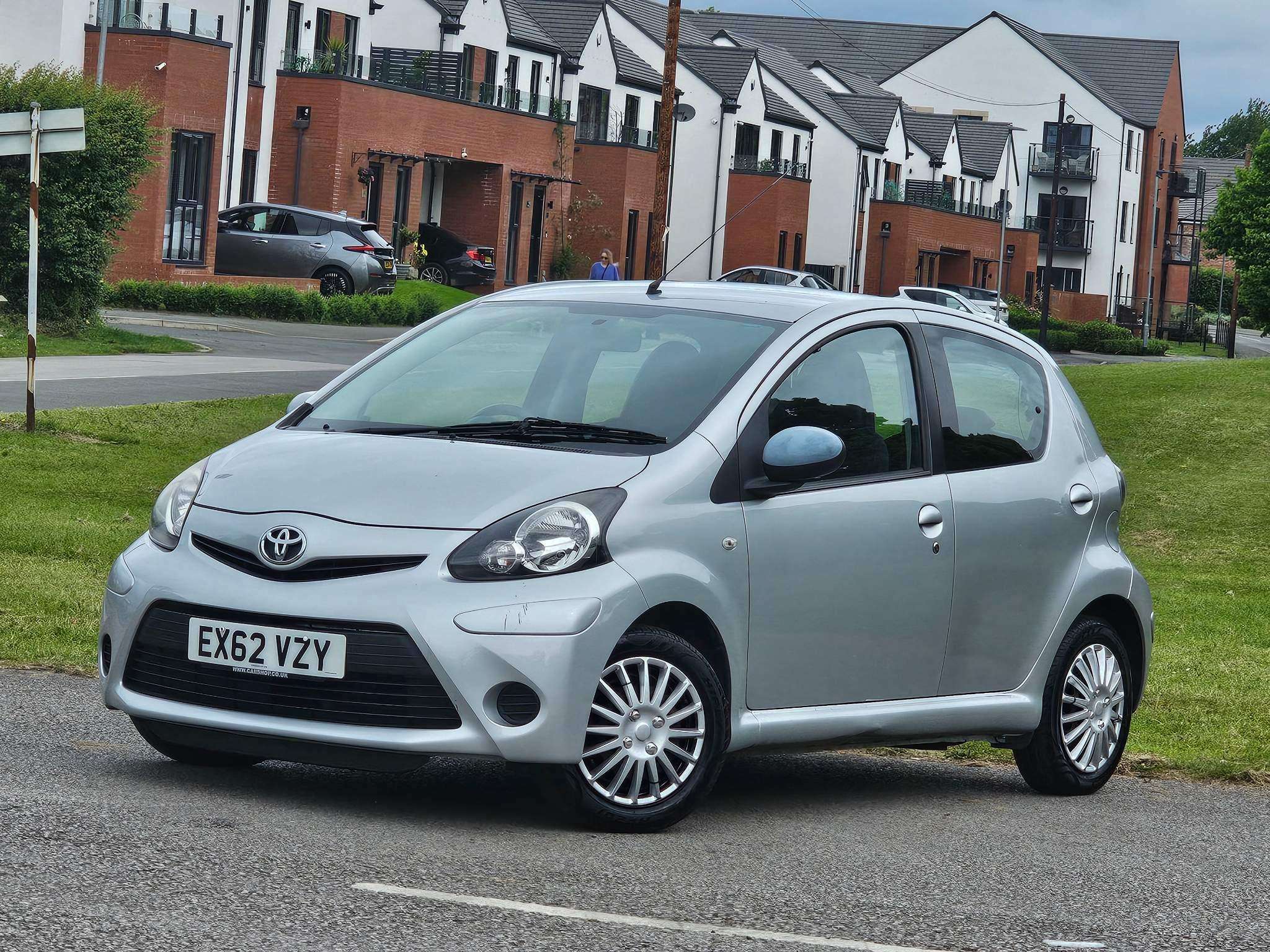 2012 TOYOTA AYGO 2012 TOYOTA AYGO