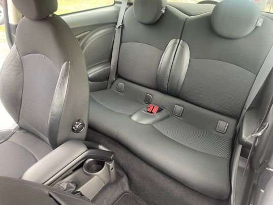 2011 MINI HATCH 2011 MINI HATCH