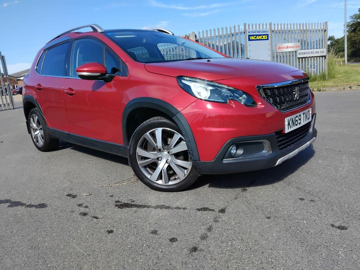 Check out this Peugeot 2008 2019 Diesel Manual