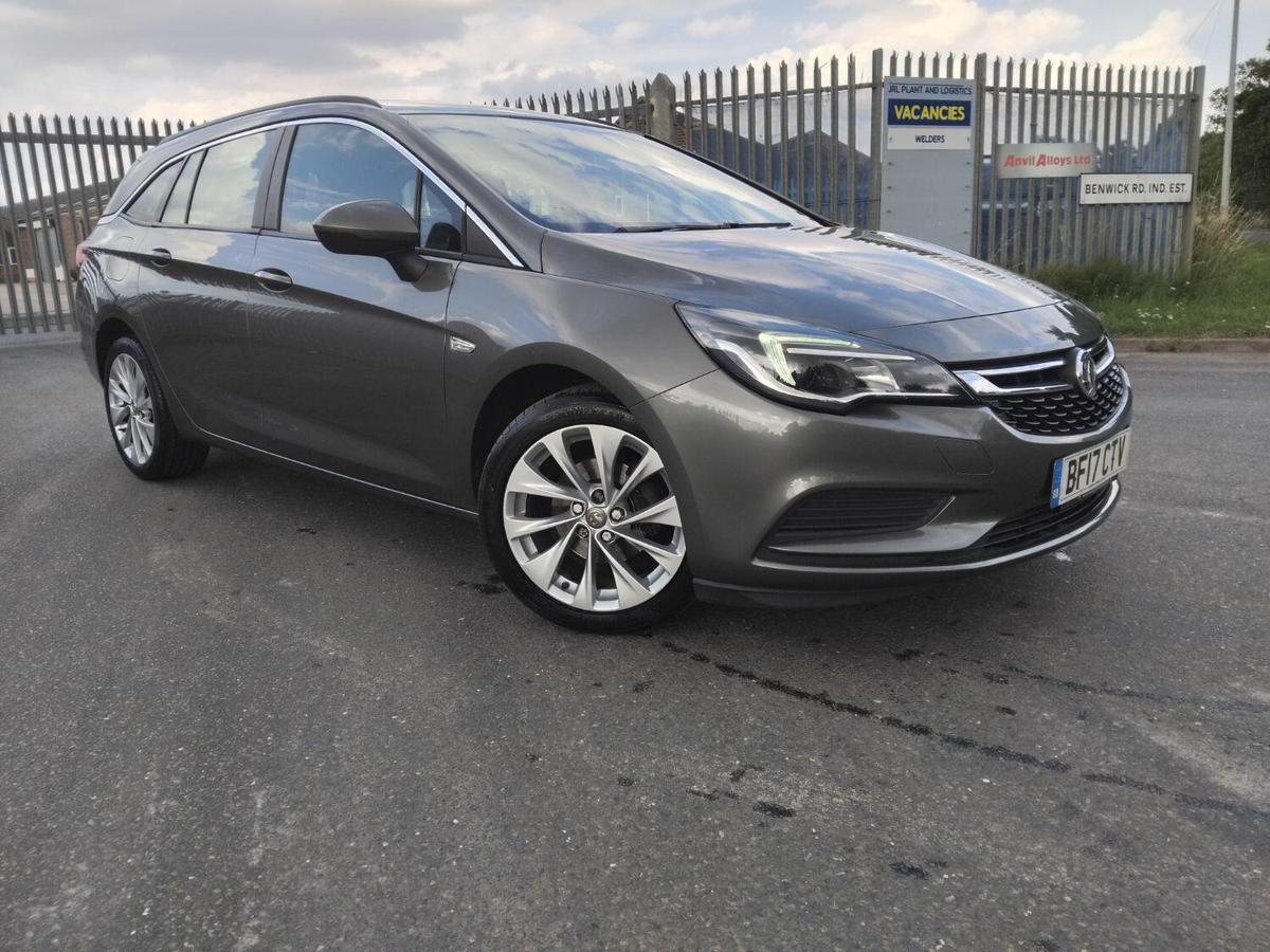 Check out this Vauxhall Astra 2017 Petrol Manual
