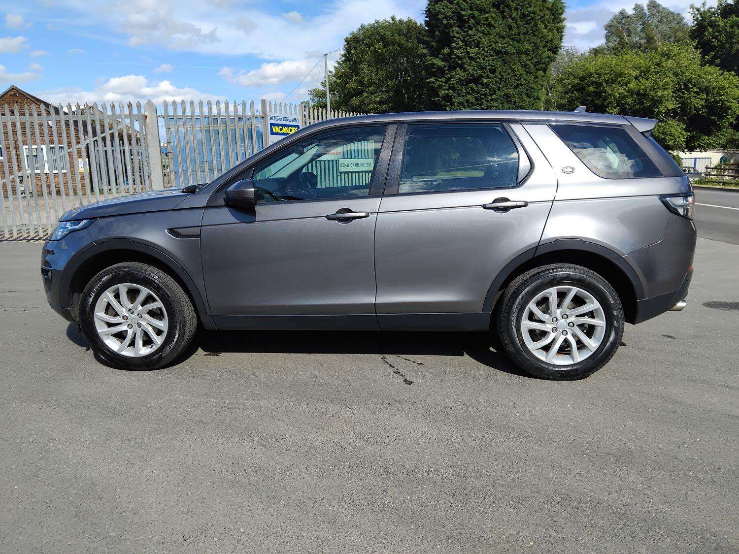 2015 LAND ROVER DISCOVERY SPORT 2015 LAND ROVER DISCOVERY SPORT