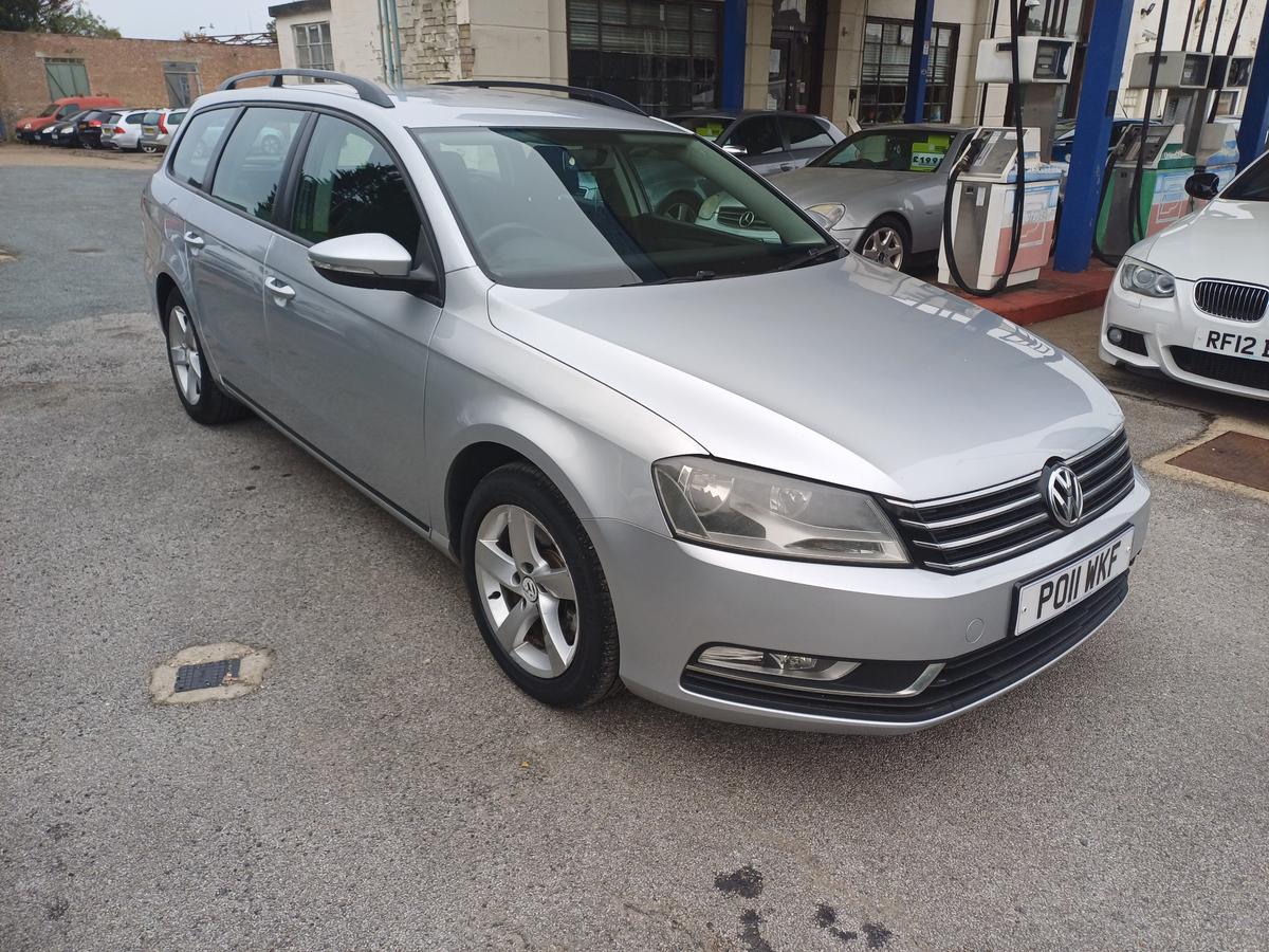 Check out this Volkswagen Passat 2011 Diesel Manual