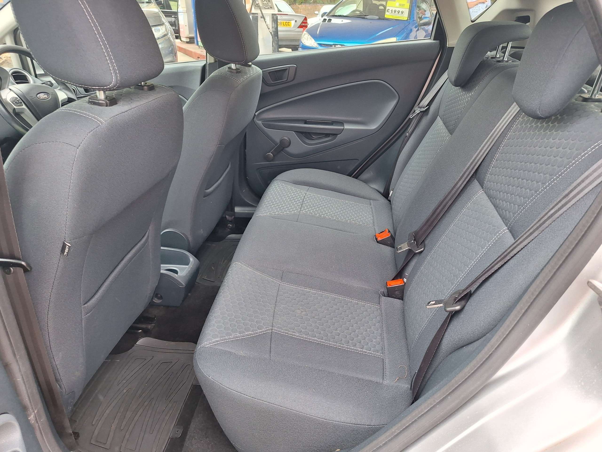 2010 FORD FIESTA 2010 FORD FIESTA