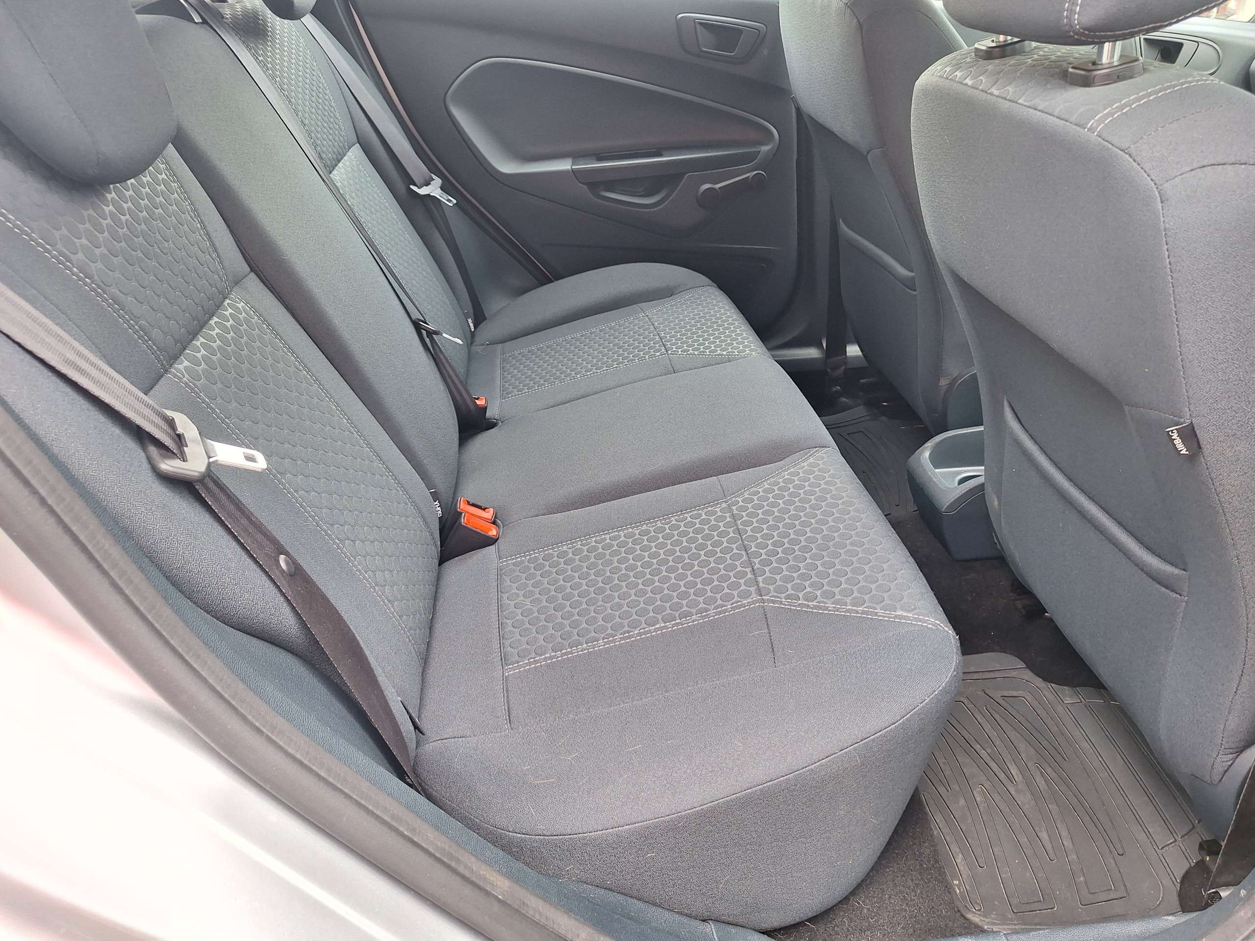 2010 FORD FIESTA 2010 FORD FIESTA