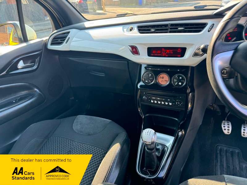 2015 CITROEN DS3 2015 CITROEN DS3