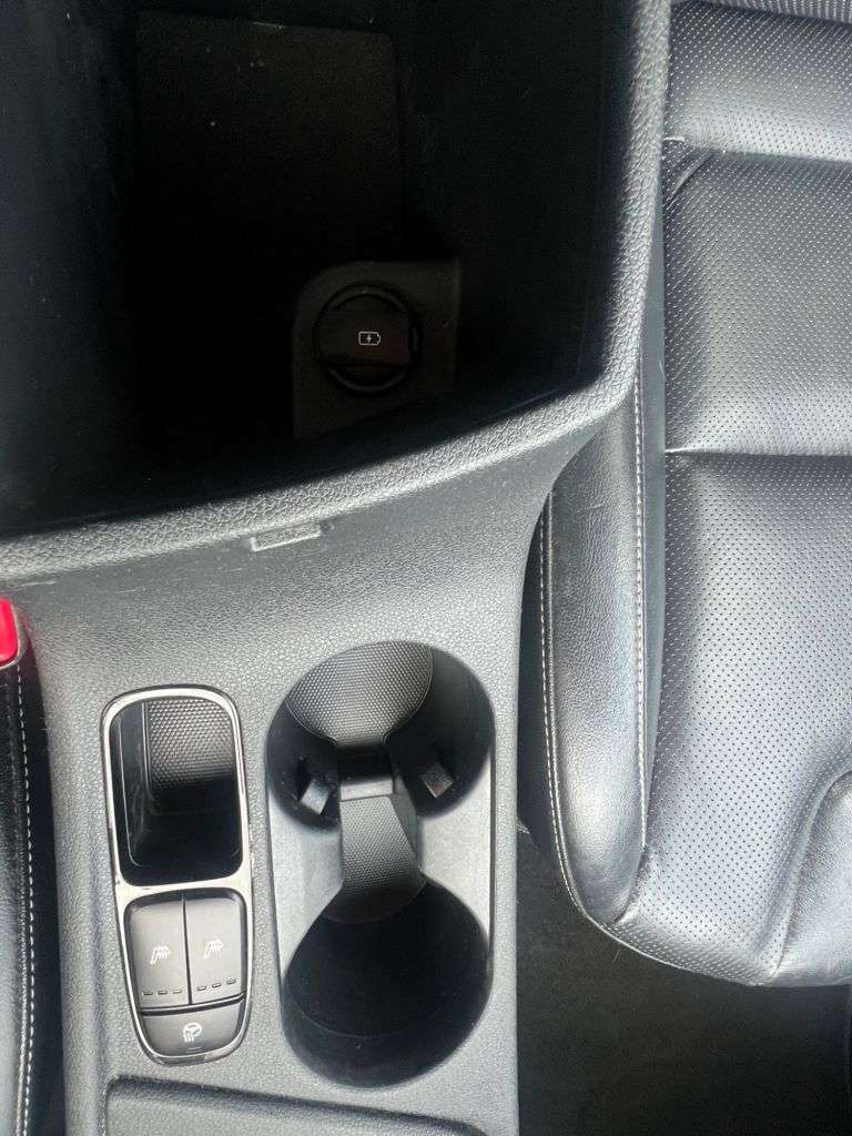 2018 KIA NIRO 2018 KIA NIRO