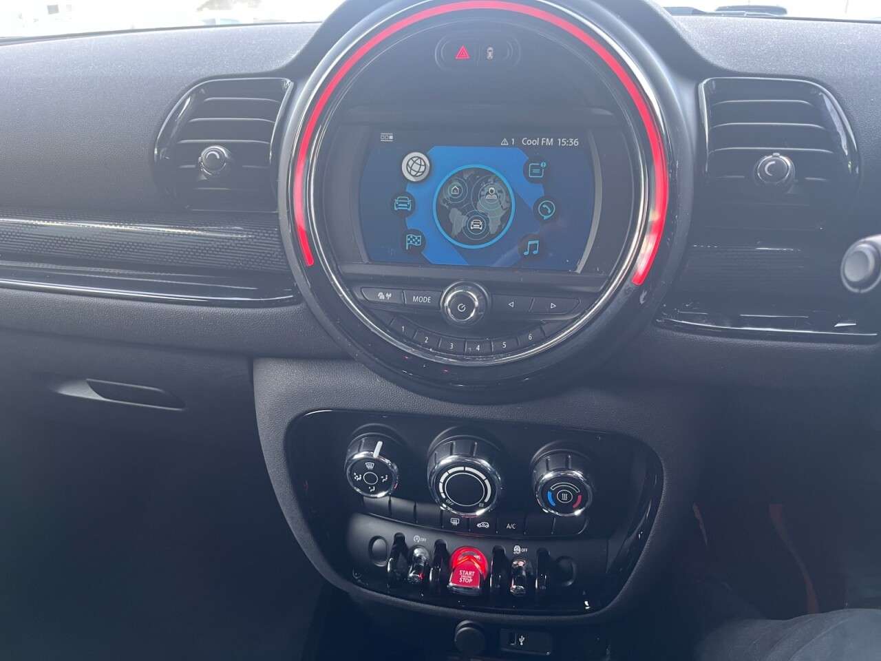 2018 MINI CLUBMAN 2018 MINI CLUBMAN