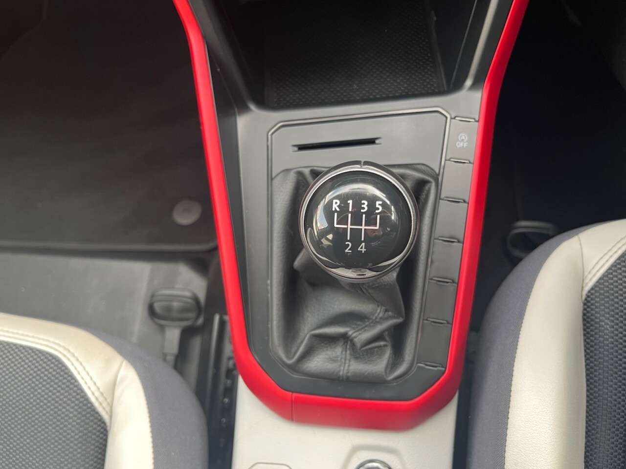 2020 VOLKSWAGEN POLO 2020 VOLKSWAGEN POLO