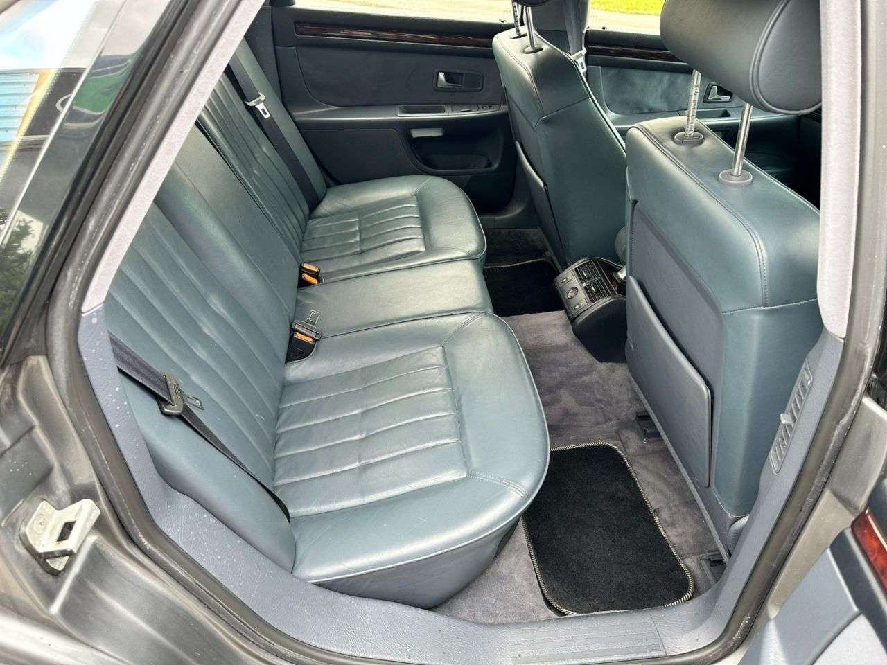 1995 AUDI A8 1995 AUDI A8