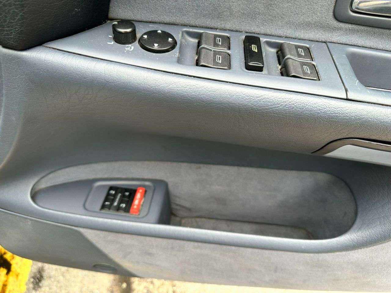 1995 AUDI A8 1995 AUDI A8