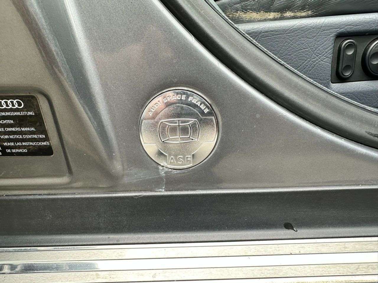 1995 AUDI A8 1995 AUDI A8