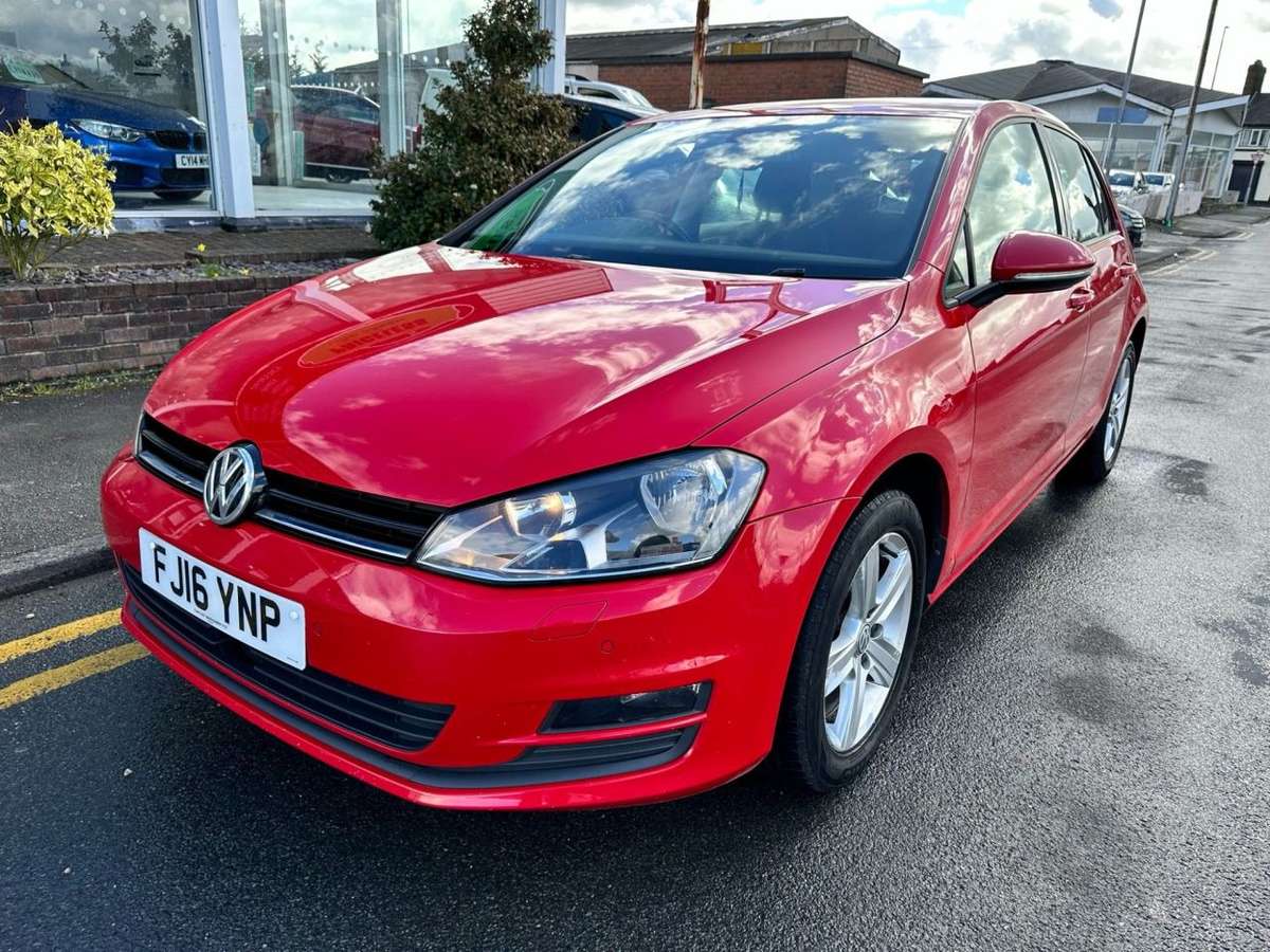 Check out this Volkswagen Golf 2016 Diesel Manual