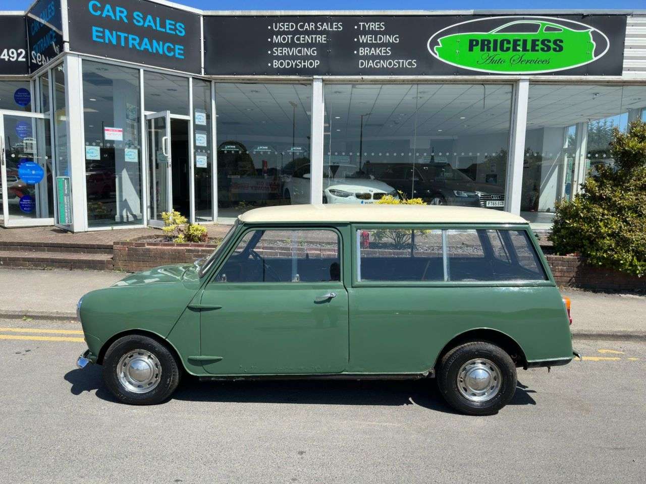 1965 AUSTIN MINI CLASSIC 1965 AUSTIN MINI CLASSIC