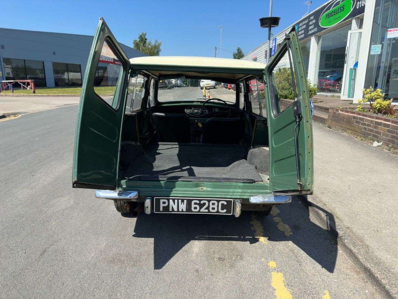 1965 AUSTIN MINI CLASSIC 1965 AUSTIN MINI CLASSIC