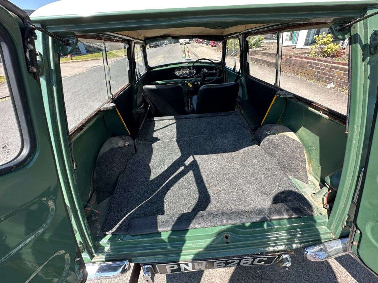 1965 AUSTIN MINI CLASSIC 1965 AUSTIN MINI CLASSIC