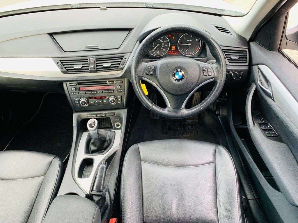 2010 BMW X1 2010 BMW X1