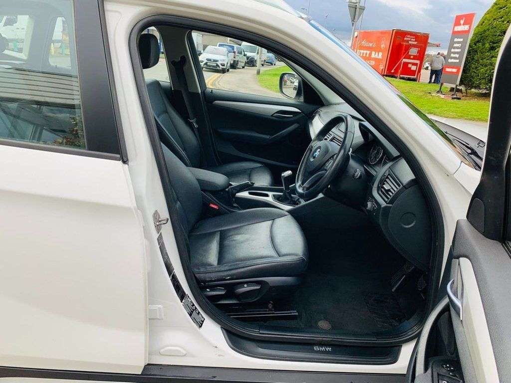 2010 BMW X1 2010 BMW X1