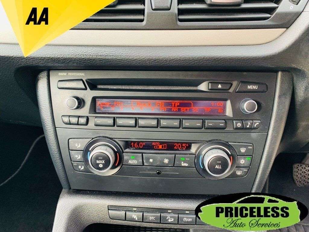 2010 BMW X1 2010 BMW X1