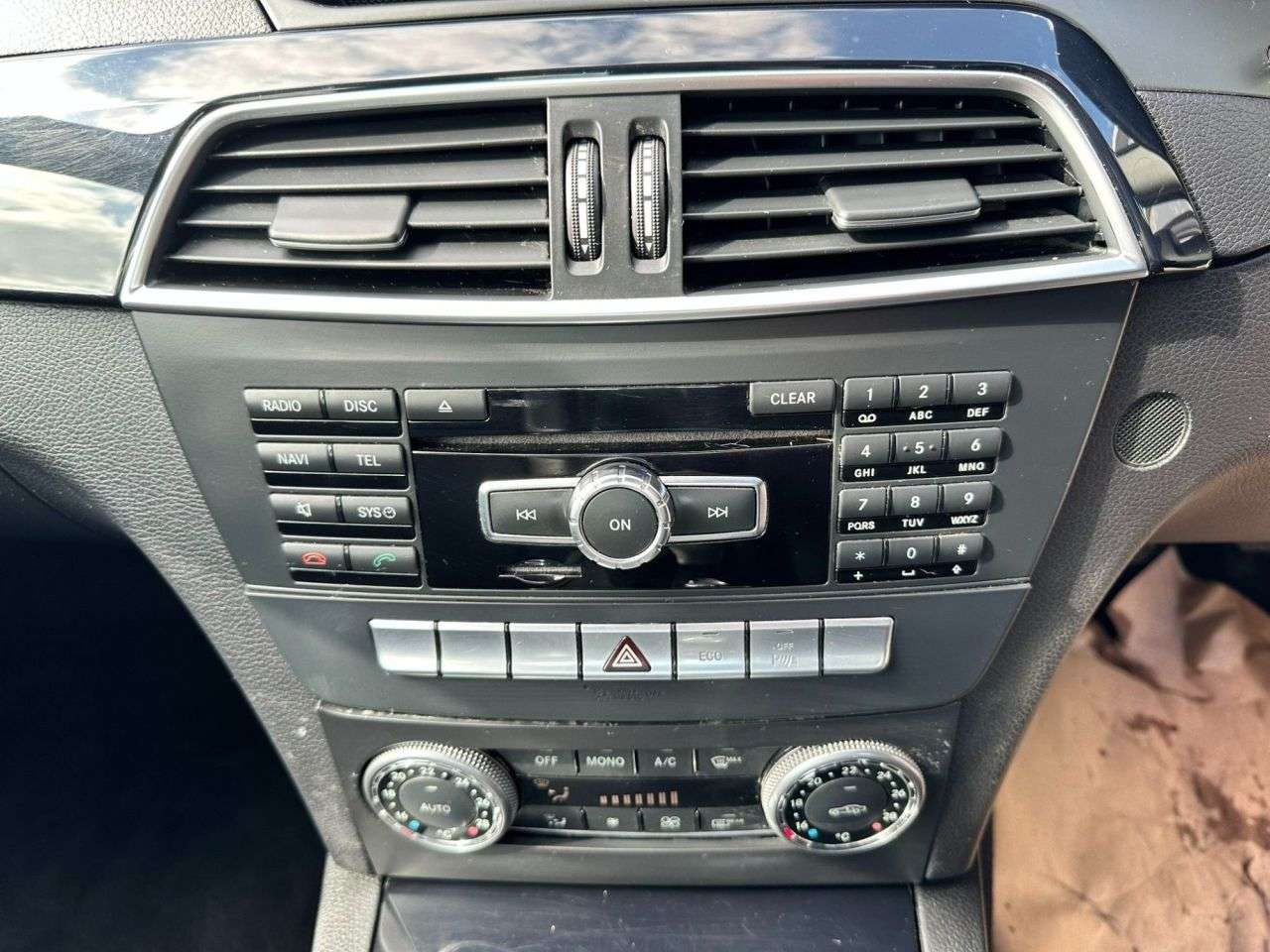 2011 MERCEDES-BENZ C-CLASS 2011 MERCEDES-BENZ C-CLASS