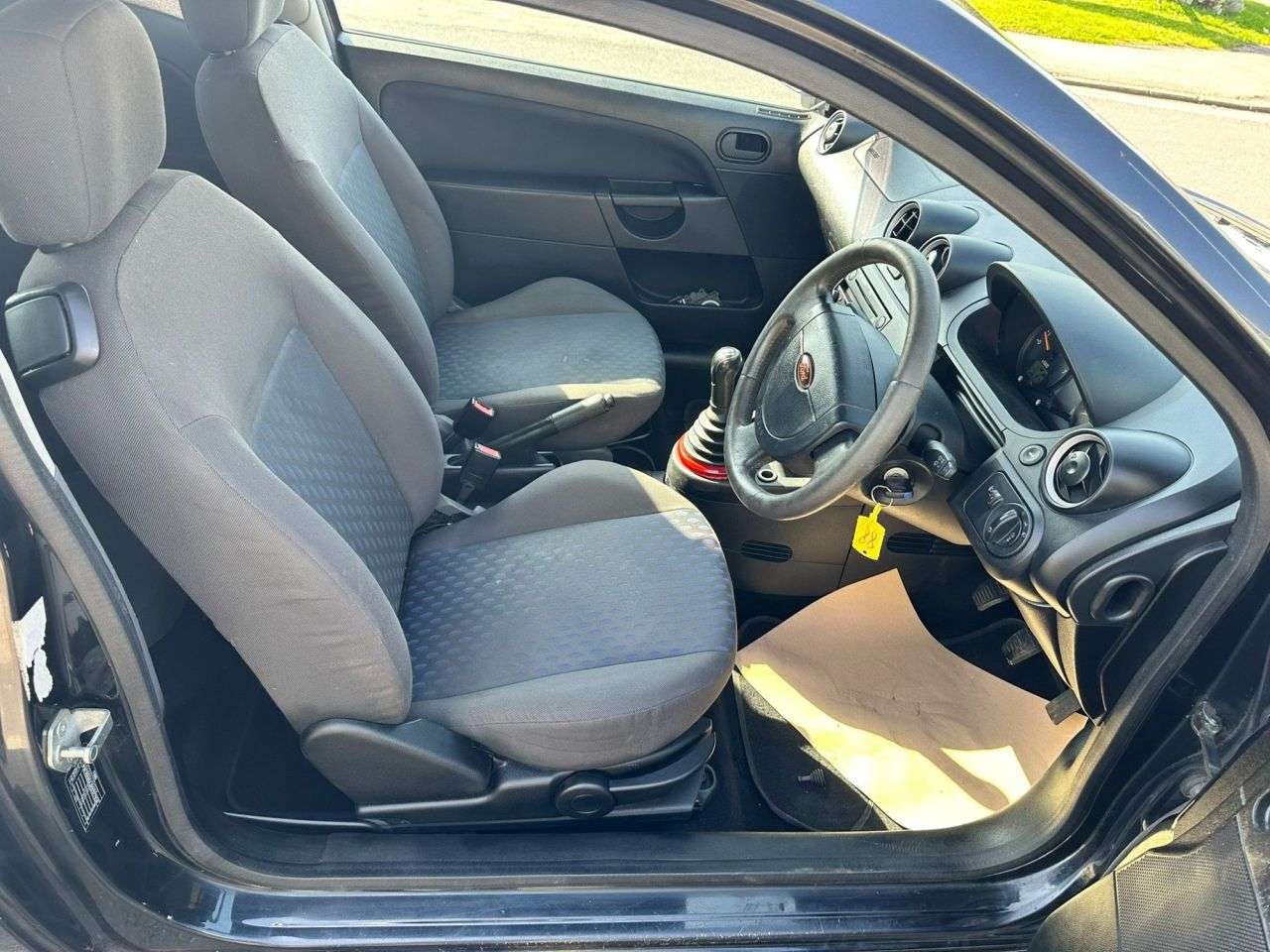 2004 FORD FIESTA 2004 FORD FIESTA