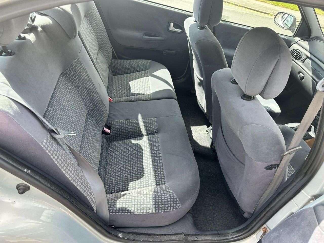 2002 RENAULT MEGANE 2002 RENAULT MEGANE