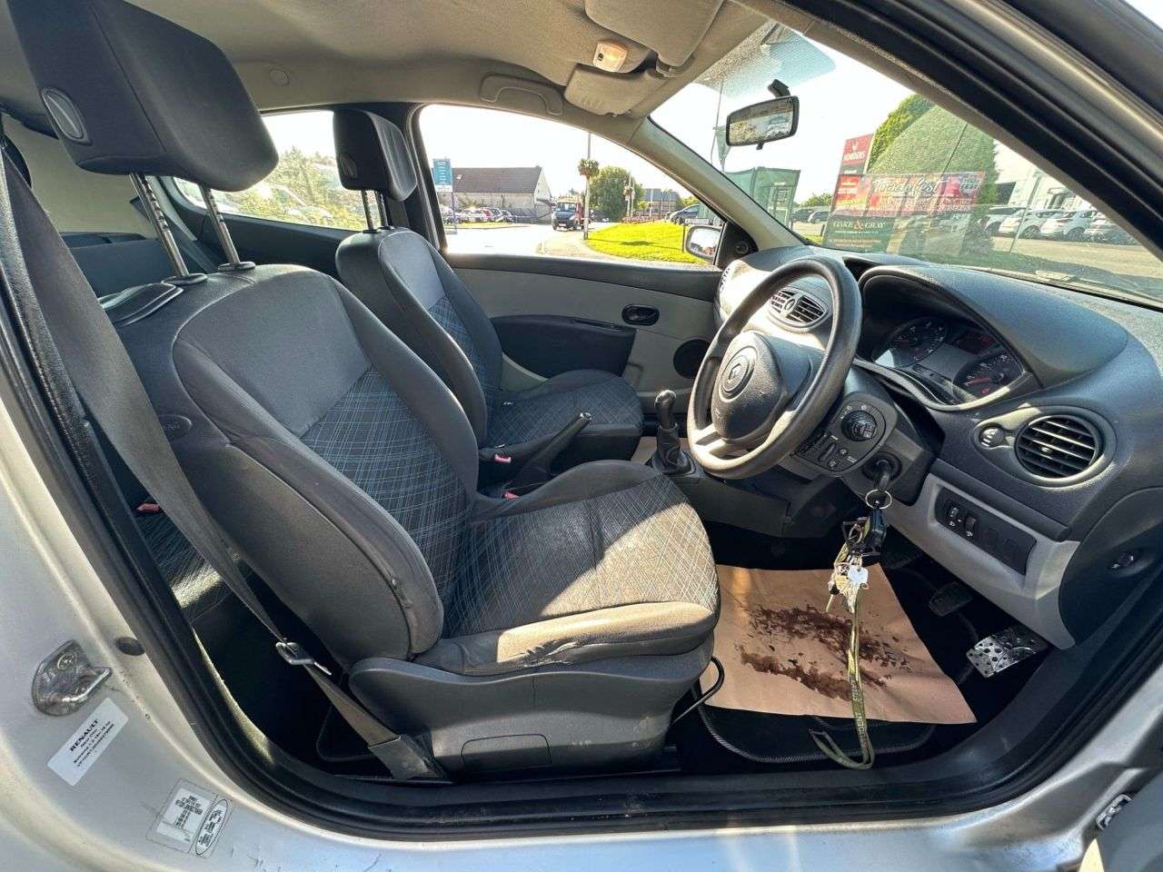 2006 RENAULT CLIO 2006 RENAULT CLIO