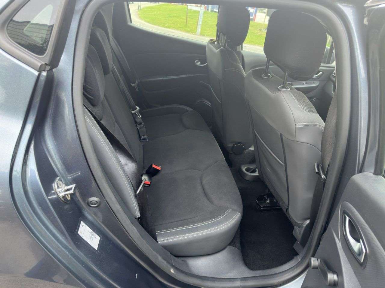 2018 RENAULT CLIO 2018 RENAULT CLIO