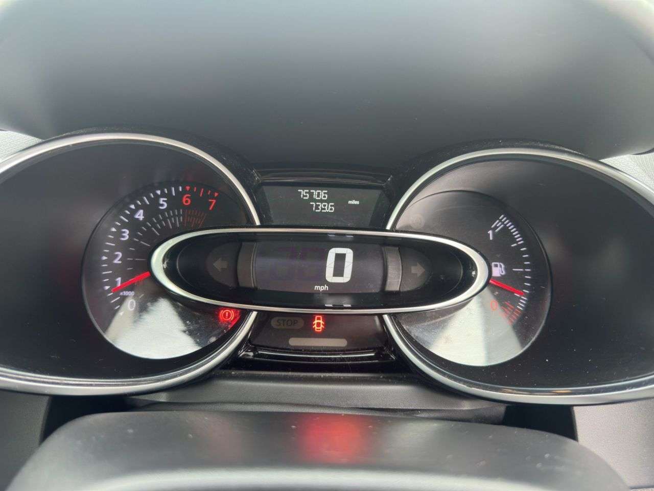 2018 RENAULT CLIO 2018 RENAULT CLIO