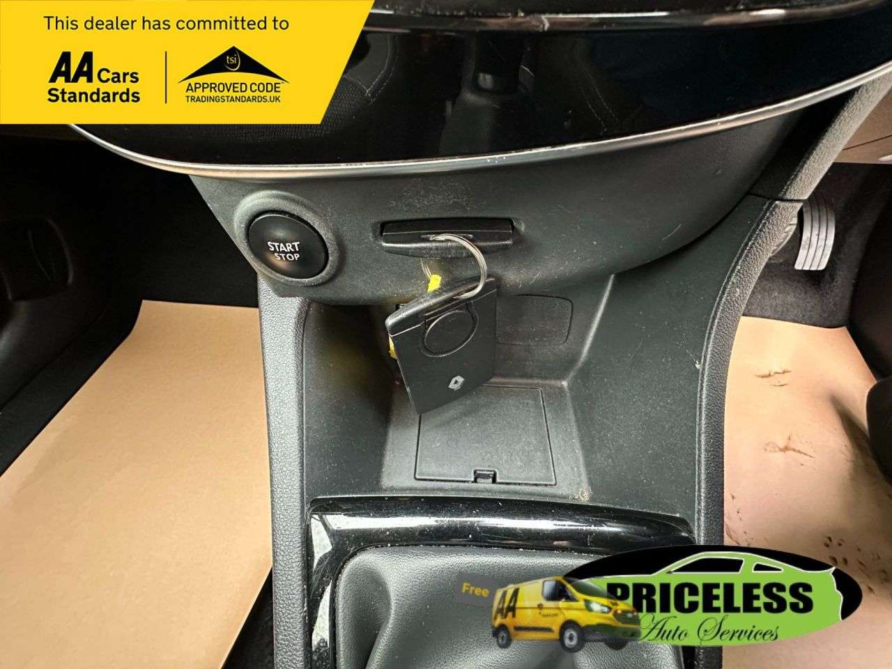 2018 RENAULT CLIO 2018 RENAULT CLIO