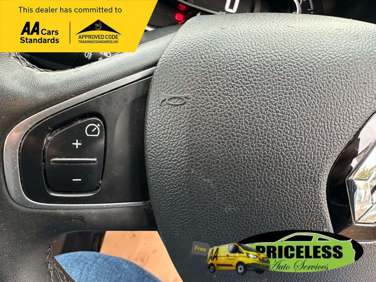 2018 RENAULT CLIO 2018 RENAULT CLIO