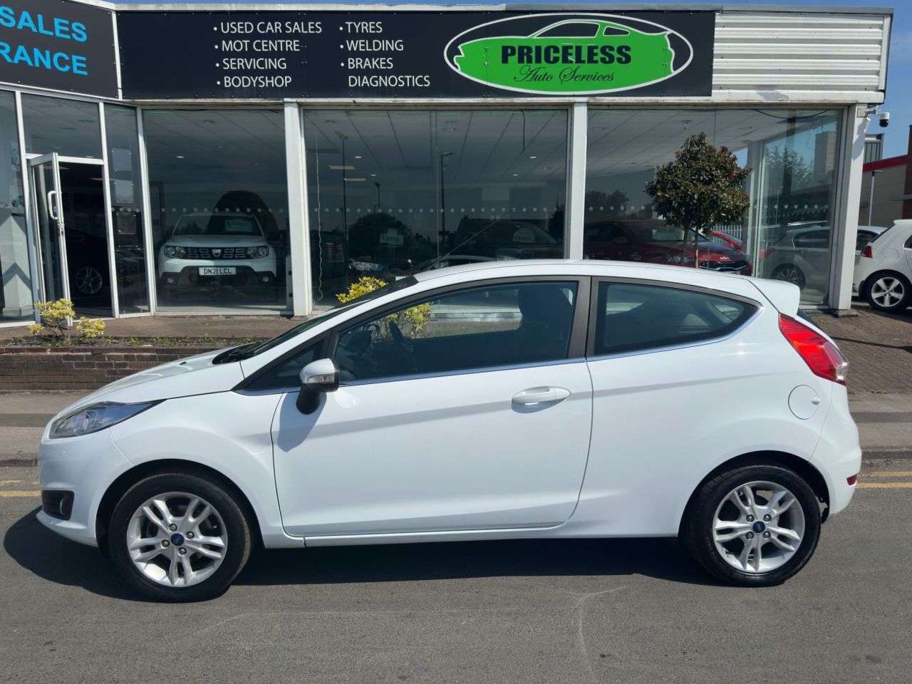 2015 FORD FIESTA 2015 FORD FIESTA